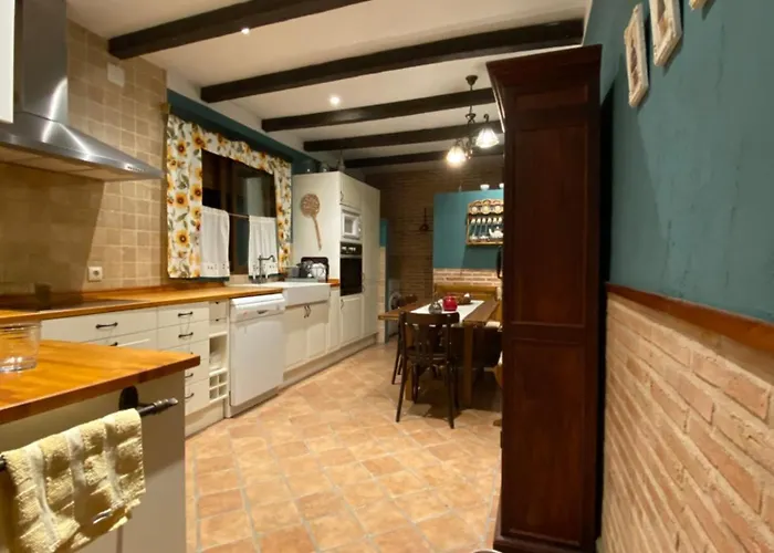 Holiday home Casa Rural El Zapatero Mesegal