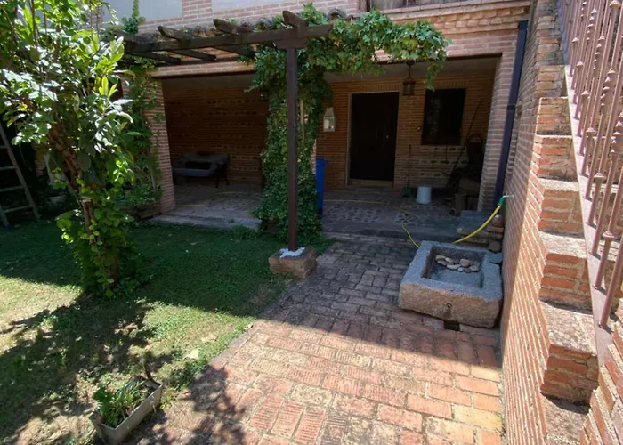 Casa Rural El Zapatero Holiday home Mesegal